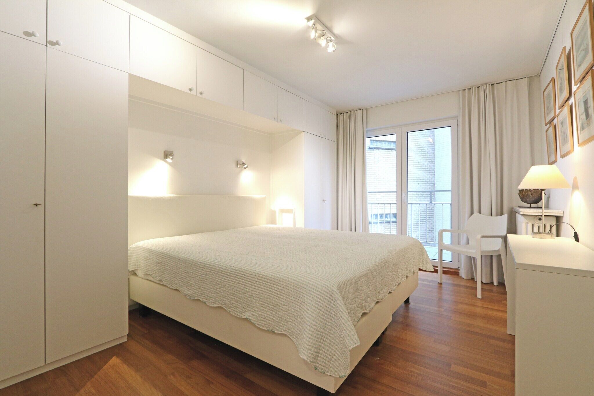3 bedrooms, iron/ironing board, WiFi (free)
