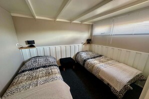 2 bedrooms, free WiFi