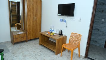 書桌、手提電腦工作空間、熨斗/熨衫板、免費 Wi-Fi