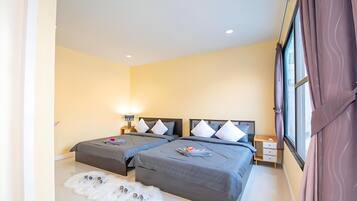 Ferros/tábuas de passar roupa, berços (sobretaxa), Wi-Fi de cortesia