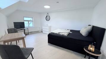 1 Schlafzimmer, Bügeleisen/Bügelbrett, WLAN, Bettwäsche