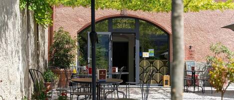 Restaurante al aire libre