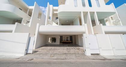 Pool villa with slide karaoke kitchen