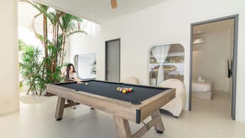 55-tommers smart-tv med digitale kanaler