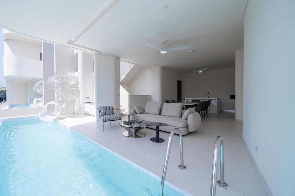 Pool villa with slide karaoke kitchen