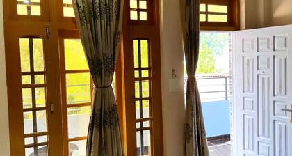 Rock Mountain Premium Homestay Near Rock Garden Dalhousie