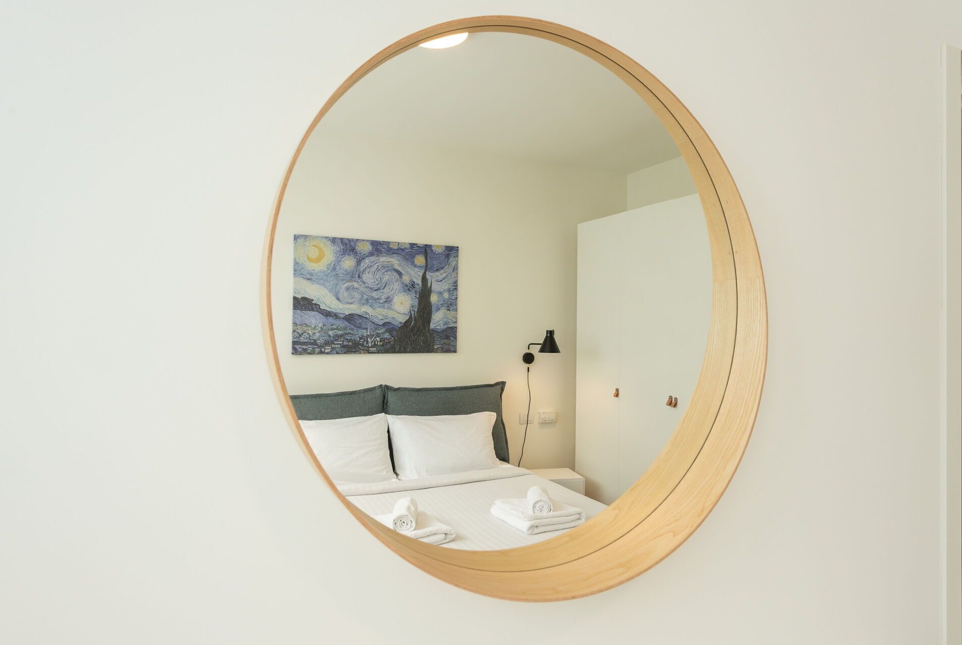 1 bedroom, iron/ironing board, travel cot, free WiFi