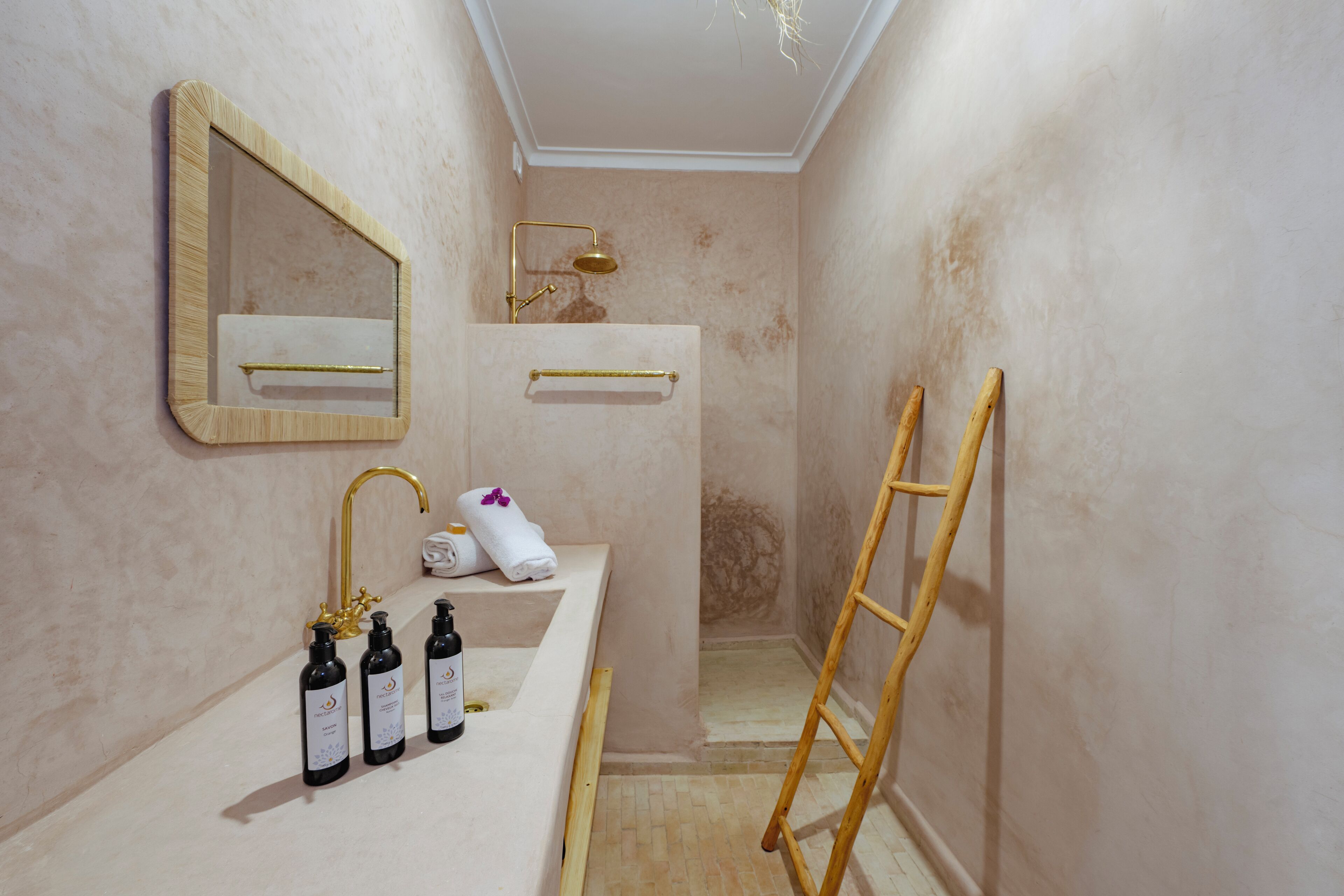 Habitación doble, vista al jardín | Caja de seguridad en la habitación y wifi gratis 