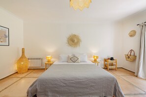 Junior Double Room, Garden View