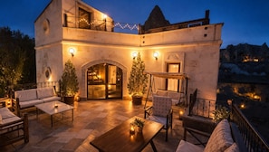 Terrace/patio - Milat Cave Hotel (Nevsehir)