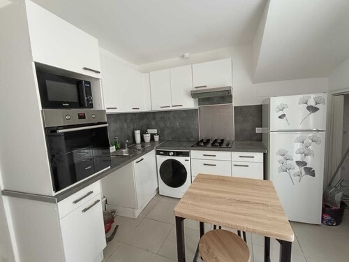 Cocon lumineux avec cour privée