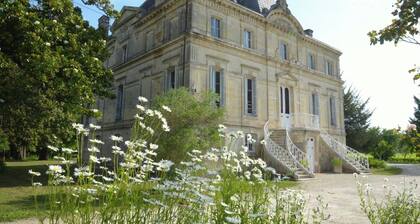 Votre ChĂąteau dans les Vignes prĂšs de Bordeaux