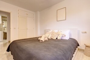 1 bedroom, desk, iron/ironing board, travel cot