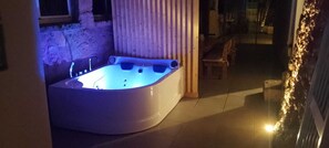 Bain à remous intérieur
