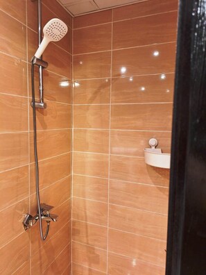 Shower, hair dryer, towels, shampoo - Florenza Khamsin, Studio i415-B (Hurghada)