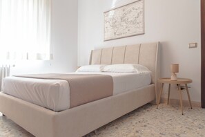 4 chambres, fer et planche à repasser, Wi-Fi, draps fournis