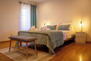3 bedrooms, free WiFi, bed sheets - Fonte da Rosa Guest House APT1 (Belmonte)
