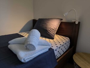 3 habitaciones, wifi gratis y ropa de cama
