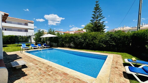 Pool - Strip II by Check-in Portugal (Albufeira)