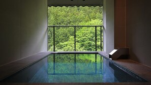 Standard Twin Room | Bathroom | Slippers - KANOUYASHIMAONSEN (Nakanojo)
