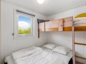 2 bedrooms, Internet