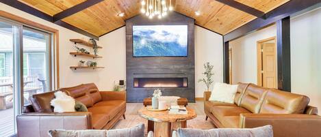 Smart TV, fireplace, table football