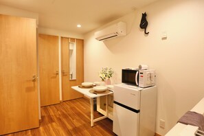 Micro-ondes, plaque de cuisson