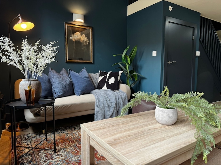 Chic 2-bed Loft, Central Leeds - Leeds Arts University