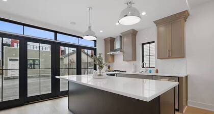 Short North & Downtown & OSU | Near High Street | Free Parking | 5,800+ Reviews