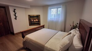 1 habitación, escritorio, wifi gratis y ropa de cama