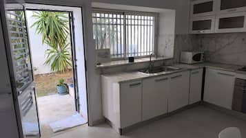 Villa, Private Pool | Private kitchen