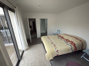 3 sovrum och strykjärn/strykbräda