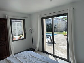 3 dormitoris i planxa i posts de planxar