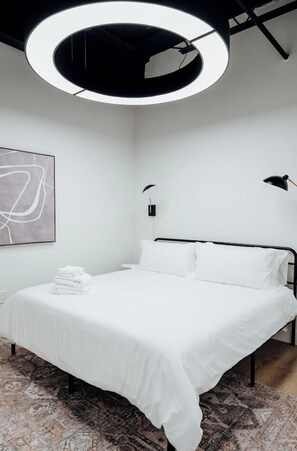 2 habitaciones, tabla de planchar con plancha y wifi gratis 