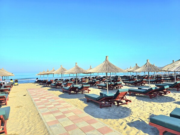 Strand