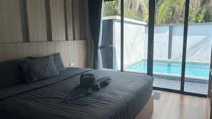 2 bedrooms, in-room safe, iron/ironing board, free WiFi