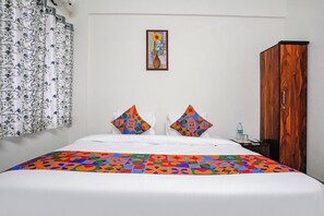 Standard Room - Hotel Comfort Caves (Nashik)
