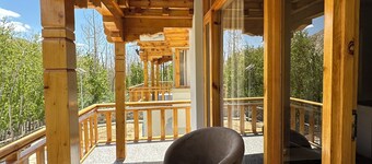 拉达克复古别墅度假村