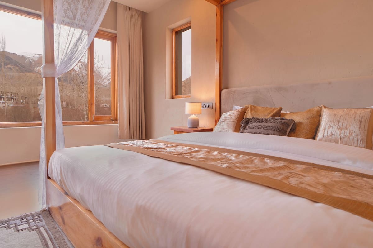 Suite estudio familiar, balcón, vistas a la montaña | 1 dormitorio, wifi gratis, ropa de cama