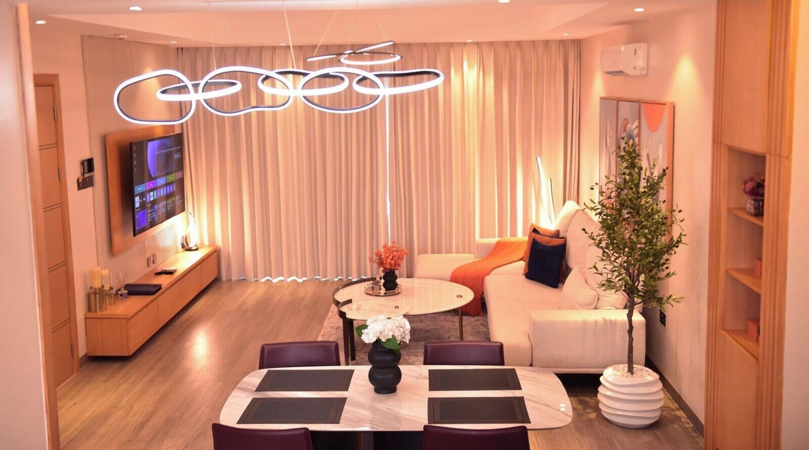 Family Apartment, 2 Bedrooms, Balcony, City View | Bathroom