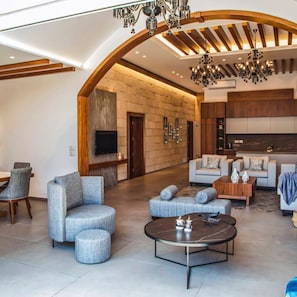 Interior - A luxurious stay in the heart of Byblos with 24/7 electricity (Byblos)