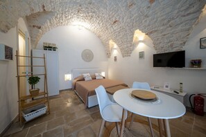 1 Schlafzimmer, Zimmersafe, Bügeleisen/Bügelbrett, kostenloses WLAN