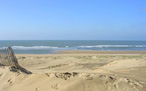 Bougenay vacation village with free swimming pool from May to mid-September