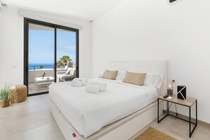 3 quartos, ferros/tábuas de passar roupa, Wi-Fi de cortesia