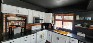 Microwave, oven, stovetop, dishwasher