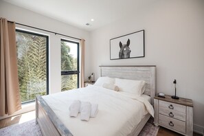 3 chambres, fer et planche à repasser, accès au Wi-Fi (inclus)