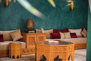 Interior detail - Riad Tonaroz (Marrakech)