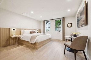 アイロン / アイロン台、旅行用ベビーベッド、WiFi、ベッドシーツ