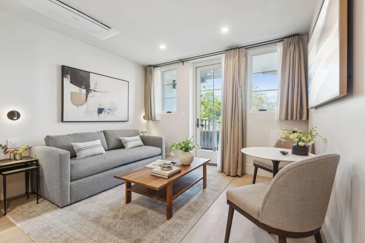 Casa Riviera 10 - Boutique Suites