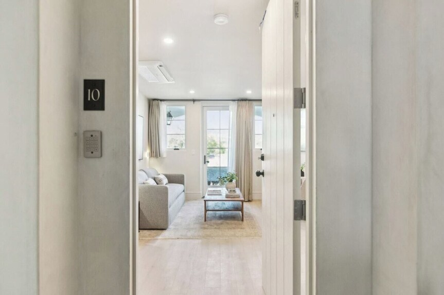 Casa Riviera 10 - Boutique Suites - Santa Barbara